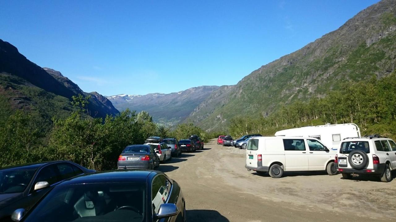Basecamp Биртаварре Экстерьер фото