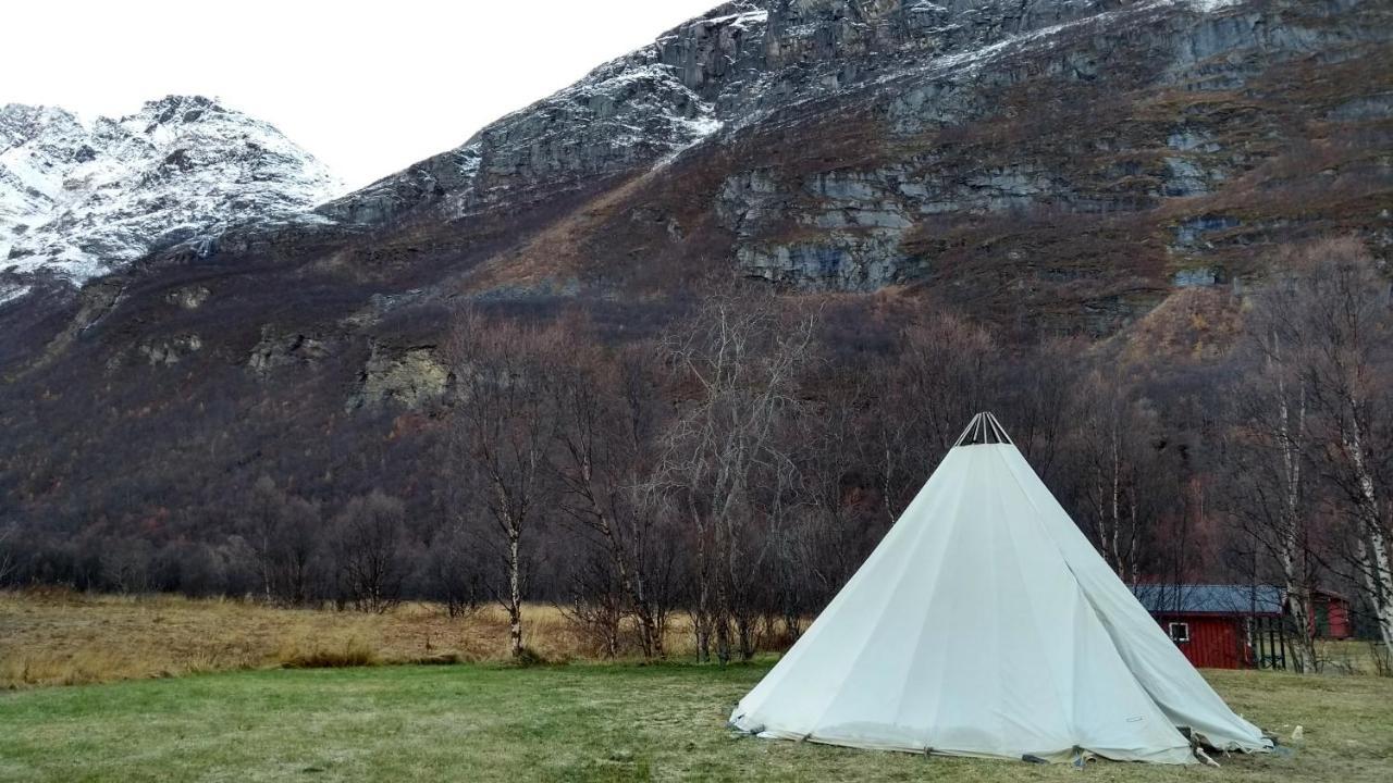 Basecamp Биртаварре Экстерьер фото